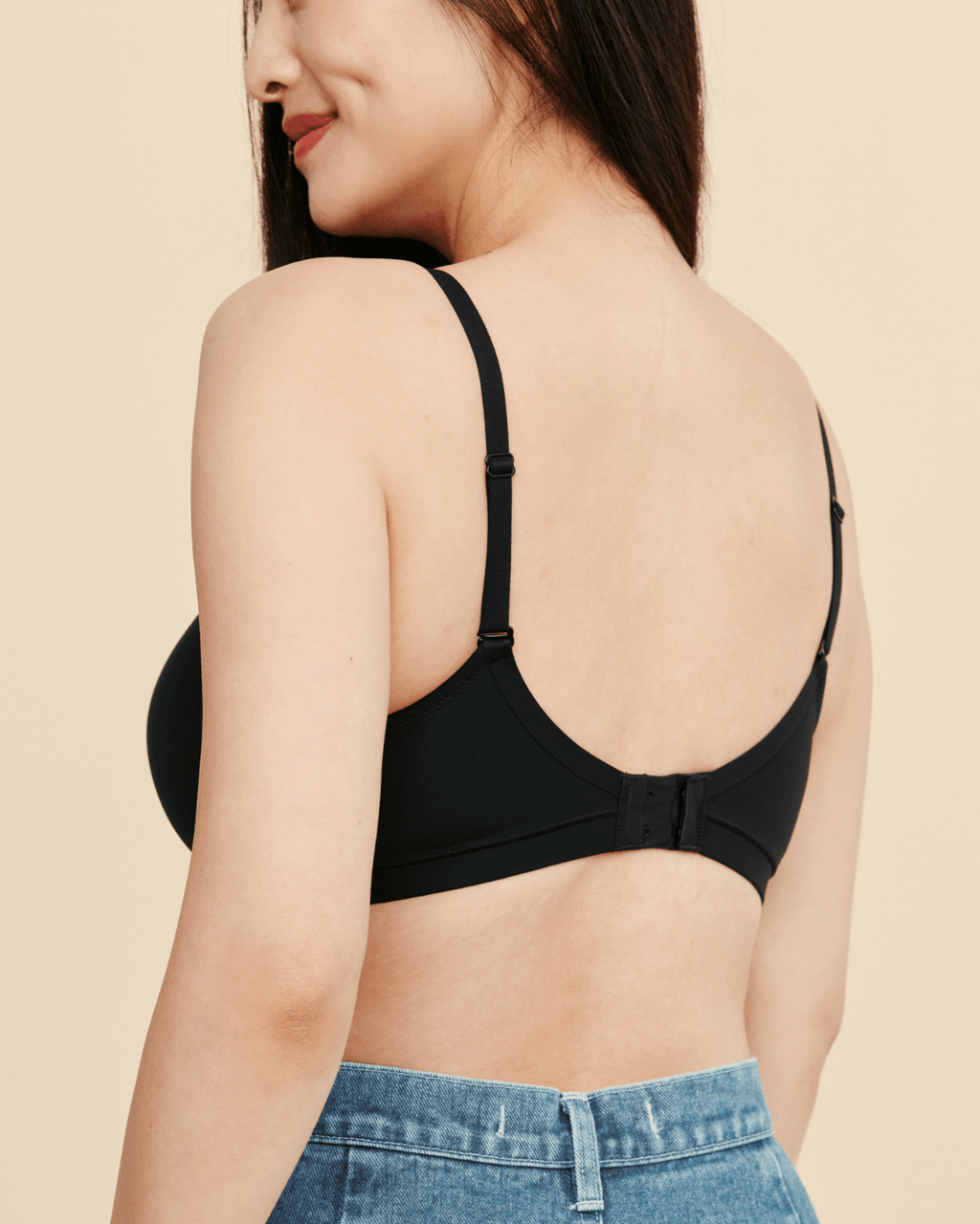 Moonrise Pocketed T‑Shirt Bra - Black
